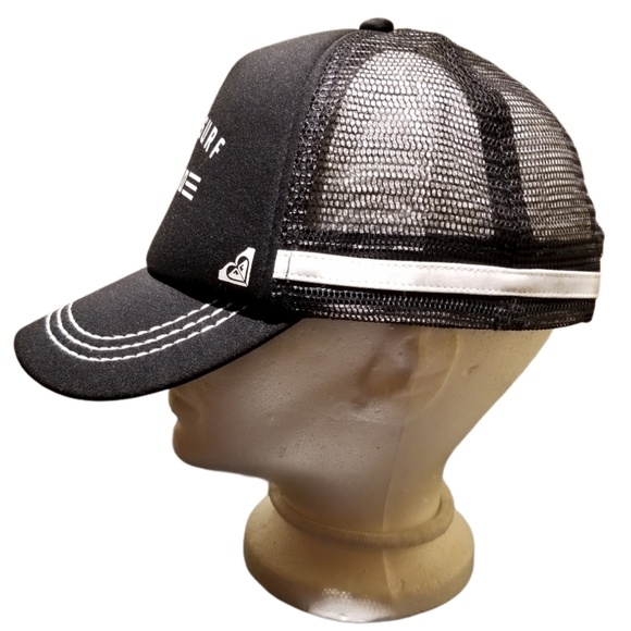 ROXY Black & White Unisex Trucker Hat - Picture 12 of 12